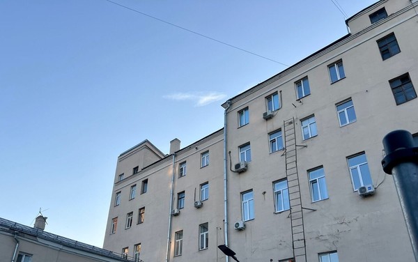 Продам однокомнатную (1-комн.) квартиру, Дмитровка Б. ул, 35, Москва г