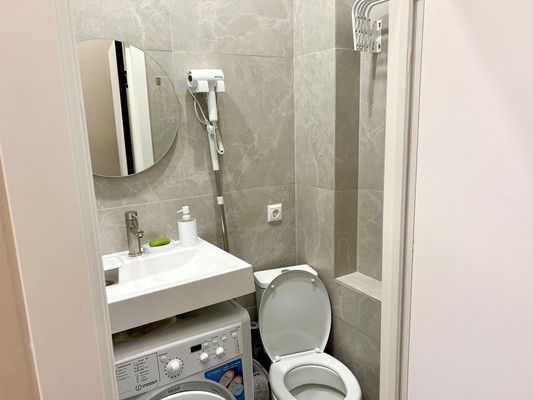 Продам однокомнатную (1-комн.) квартиру, Дмитровка Б. ул, 35, Москва г