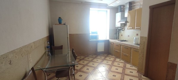 Продам однокомнатную (1-комн.) квартиру, Гоголя ул, 100А, Симферополь г