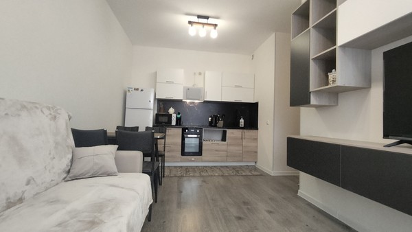Продам двухкомнатную (2-комн.) квартиру, Первых ул, 4к1, Новосаратовка д