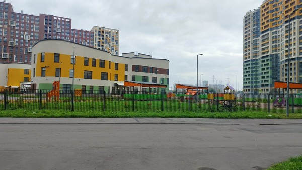 Продам двухкомнатную (2-комн.) квартиру, Первых ул, 4к1, Новосаратовка д