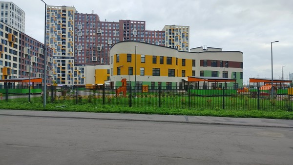 Продам двухкомнатную (2-комн.) квартиру, Первых ул, 4к1, Новосаратовка д