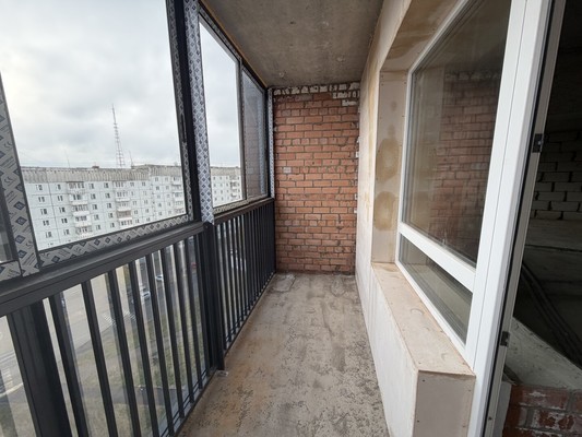 Продам двухкомнатную (2-комн.) квартиру, Петрозаводская ул, 32, Сыктывкар г