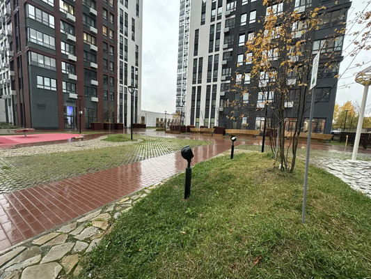 Продам двухкомнатную (2-комн.) квартиру, Бартеневская ул, 18к2, Москва г