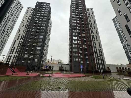 Продам двухкомнатную (2-комн.) квартиру, Бартеневская ул, 18к2, Москва г