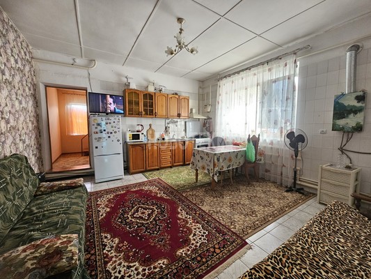 Продам дом, Черноморская ул, 250, Стародеревянковская ст-ца, 0 км от города