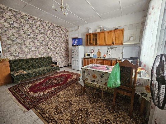 Продам дом, Черноморская ул, 250, Стародеревянковская ст-ца, 0 км от города