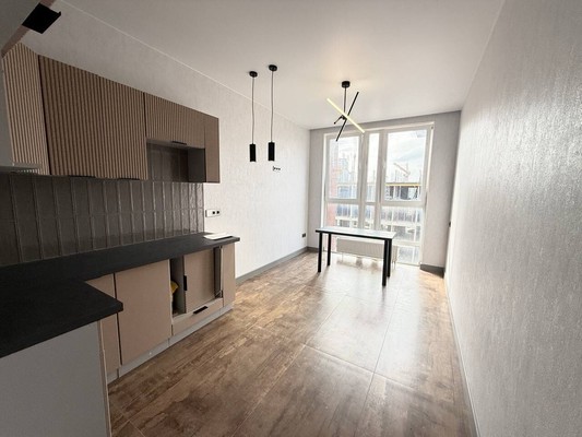 Продам однокомнатную (1-комн.) квартиру, Крымской весны ул, 13к2, Мирное с