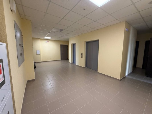 Продам однокомнатную (1-комн.) квартиру, Крымской весны ул, 13к2, Мирное с