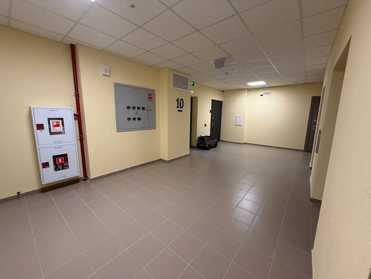Продам однокомнатную (1-комн.) квартиру, Крымской весны ул, 13к2, Мирное с
