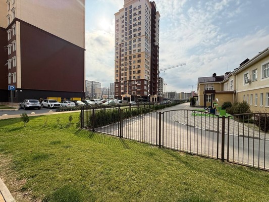 Продам однокомнатную (1-комн.) квартиру, Крымской весны ул, 13к2, Мирное с