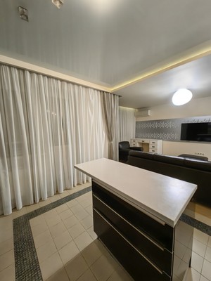 Продам трехкомнатную (3-комн.) квартиру, Достоевского ул, 66/17, Казань г