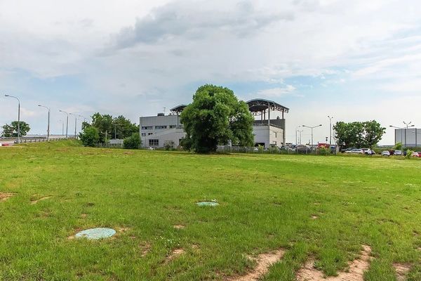Продам коммерческое помещение 3 200 м2, Профсоюзная ул, 160, Москва г
