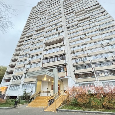 Продам трехкомнатную (3-комн.) квартиру, Мусы Джалиля ул, 8к3, Москва г