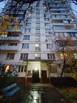 Продам однокомнатную (1-комн.) квартиру, Перовская ул, 13к1, Москва г