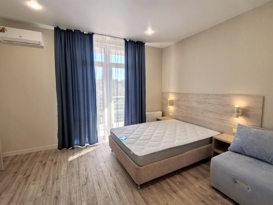 Продам однокомнатную (1-комн.) квартиру, Кати Соловьяновой ул, 160, Анапа г