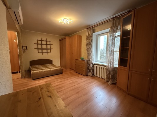 Продам однокомнатную (1-комн.) квартиру, Внуковская Б. ул, 9, Москва г