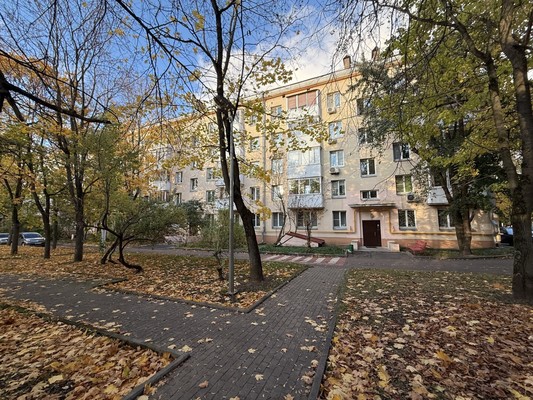 Продам однокомнатную (1-комн.) квартиру, Внуковская Б. ул, 9, Москва г