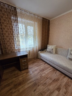 Продам двухкомнатную (2-комн.) квартиру, Ленина ул, 122, Волгодонск г