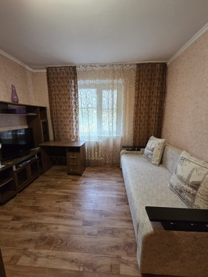 Продам двухкомнатную (2-комн.) квартиру, Ленина ул, 122, Волгодонск г