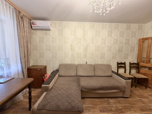 Продам двухкомнатную (2-комн.) квартиру, Медведева ул, 5, Брянск г
