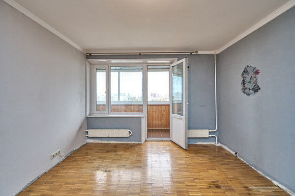Продам однокомнатную (1-комн.) квартиру, Хабаровская ул, 14к1, Москва г