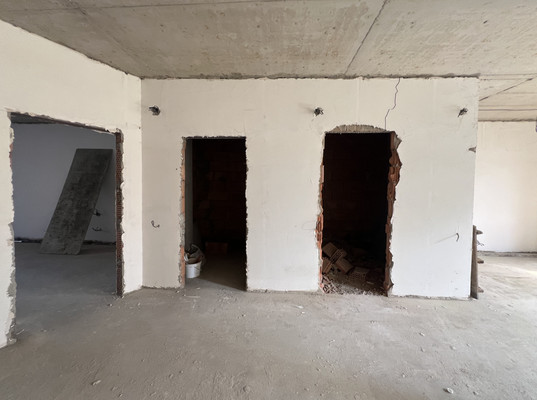 Продам трехкомнатную (3-комн.) квартиру, Эльбрусская ул, 19кг, Нальчик г