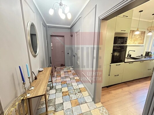 Продам двухкомнатную (2-комн.) квартиру, Г.Димитрова ул, 16, Калининград г