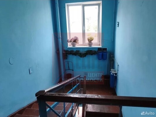 Продам трехкомнатную (3-комн.) квартиру, Окская ул, 13, Калининград г
