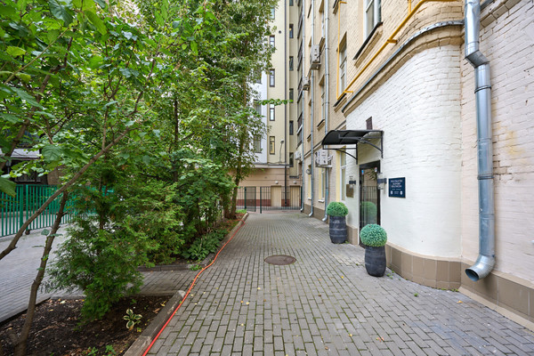 Продам салон красоты 120 м2, Козихинский М. пер, 16к3, Москва г