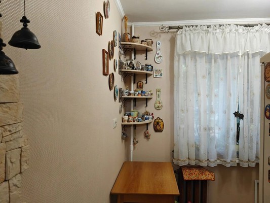 Продам однокомнатную (1-комн.) квартиру, 1, Автополигон п