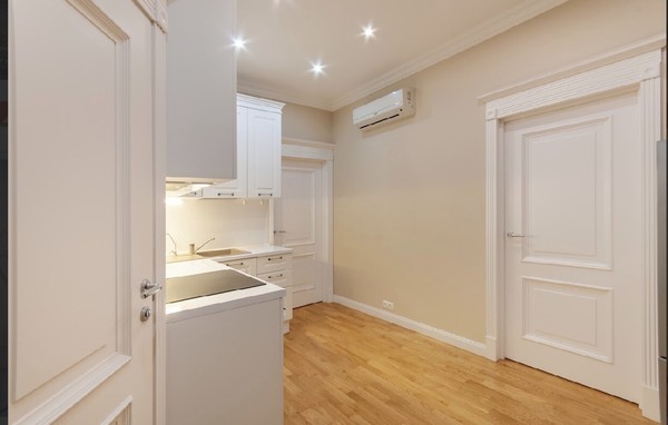 Продам двухкомнатную (2-комн.) квартиру, Мосфильмовская ул, 88к4, Москва г