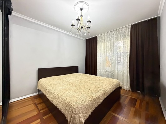 Продам трехкомнатную (3-комн.) квартиру, Тарчокова ул, 56, Нальчик г