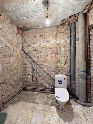 Продам трехкомнатную (3-комн.) квартиру, Хмельницкого ул, 39, Нальчик г