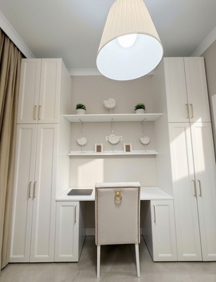 Продам двухкомнатную (2-комн.) квартиру, Мосфильмовская ул, 98к2, Москва г