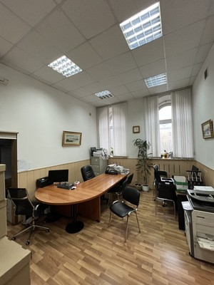 Продам офисное помещение 110 м2, Петровский б-р, 17, Москва г