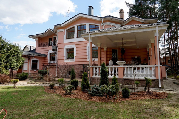 Продам дом, Некрасовская (Салтыковка мкр.) ул, Балашиха г, 0 км от города