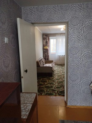 Продам трехкомнатную (3-комн.) квартиру, Арматурная ул, 20, Алексин г