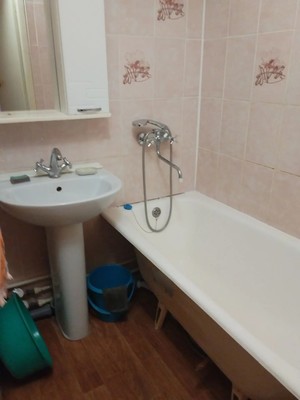 Продам трехкомнатную (3-комн.) квартиру, Арматурная ул, 20, Алексин г