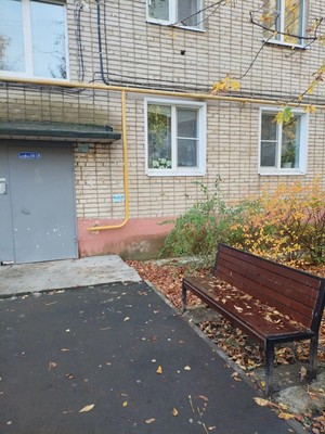 Продам трехкомнатную (3-комн.) квартиру, Арматурная ул, 20, Алексин г