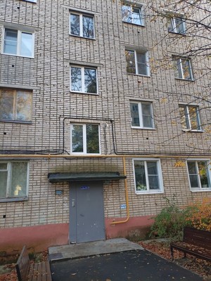 Продам трехкомнатную (3-комн.) квартиру, Арматурная ул, 20, Алексин г