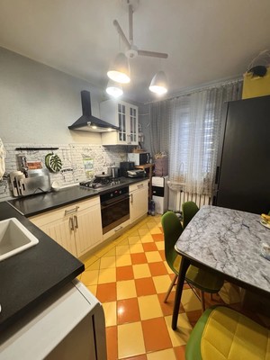 Продам двухкомнатную (2-комн.) квартиру, Рашида Вагапова ул, 14, Казань г