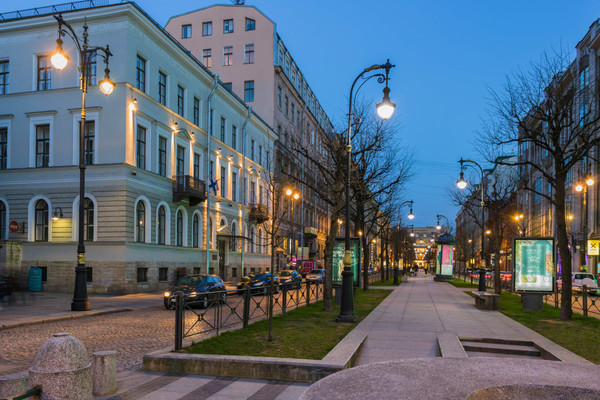 Продам трехкомнатную (3-комн.) квартиру, Большая Конюшенная ул, 19/8А, Санкт-Петербург г