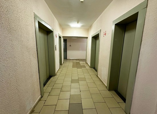 Продам двухкомнатную (2-комн.) квартиру, 3-е почтовое отделение ул, 65, Люберцы г