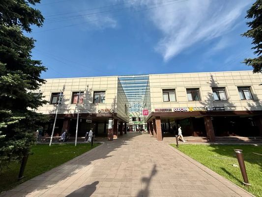 Продам коммерческое помещение 7 337,1 м2, Луганская ул, 5, Москва г