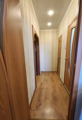 Продам двухкомнатную (2-комн.) квартиру, Старостина ул, 57, Мурманск г