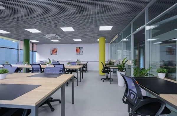 Продам коммерческое помещение 2 825 м2, Каширское ш, 3к2 стр 12, Москва г