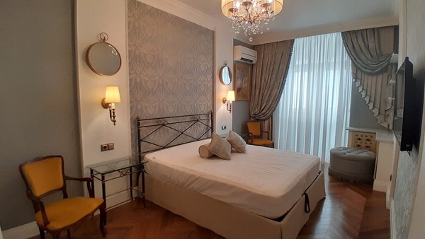 Сдам трехкомнатную (3-комн.) квартиру, Университетский пр-кт, 9, Москва г