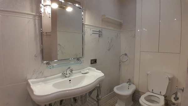 Сдам трехкомнатную (3-комн.) квартиру, Университетский пр-кт, 9, Москва г