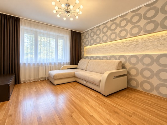 Продам двухкомнатную (2-комн.) квартиру, Болотниковская ул, 4к2, Москва г